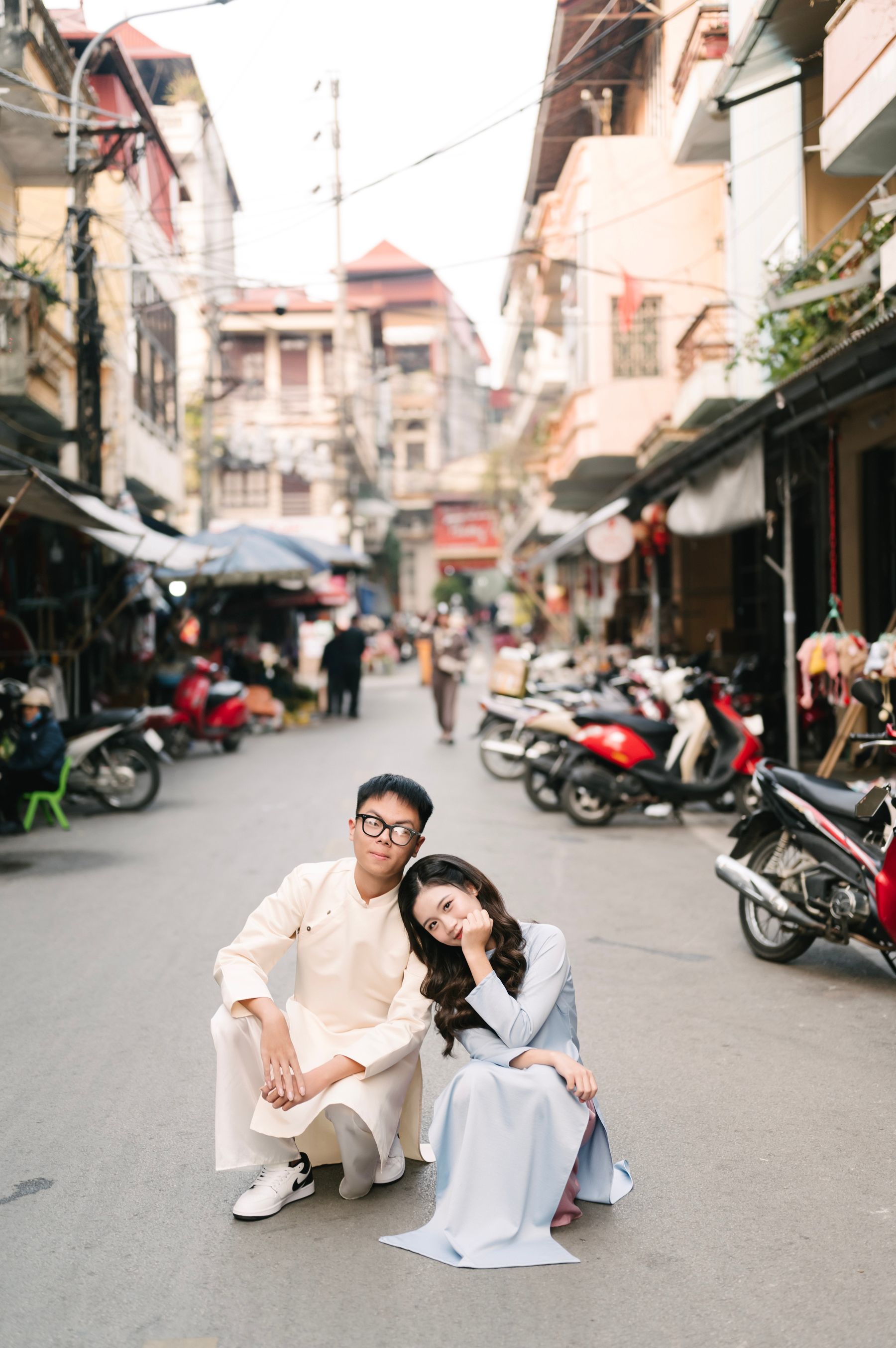 街边的小店,见证了这对恋人的爱情 相关图册